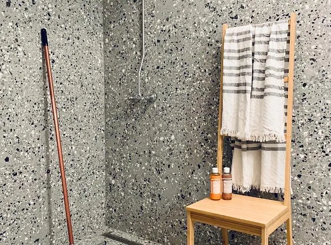 Samson And The Lilo *